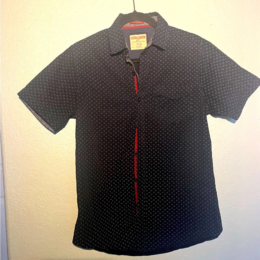 Navy short-sleeved dress shirt